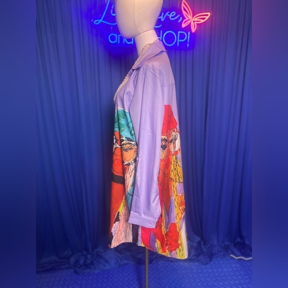 👚Stylish Oversized Buttoned Down Shirt: 2 Women w/Sunglasses (Large Prints) 👚 - Picture 6 of 12